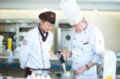西点培训要多少学费?能学到多少品种?