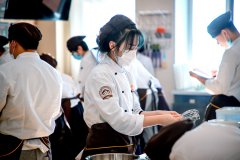 在哈尔滨想做私房烘焙，如何选择培训学校？